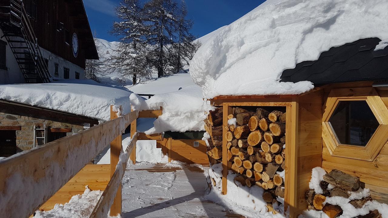 Le Chal'Heureux Hotel Вар Екстериор снимка