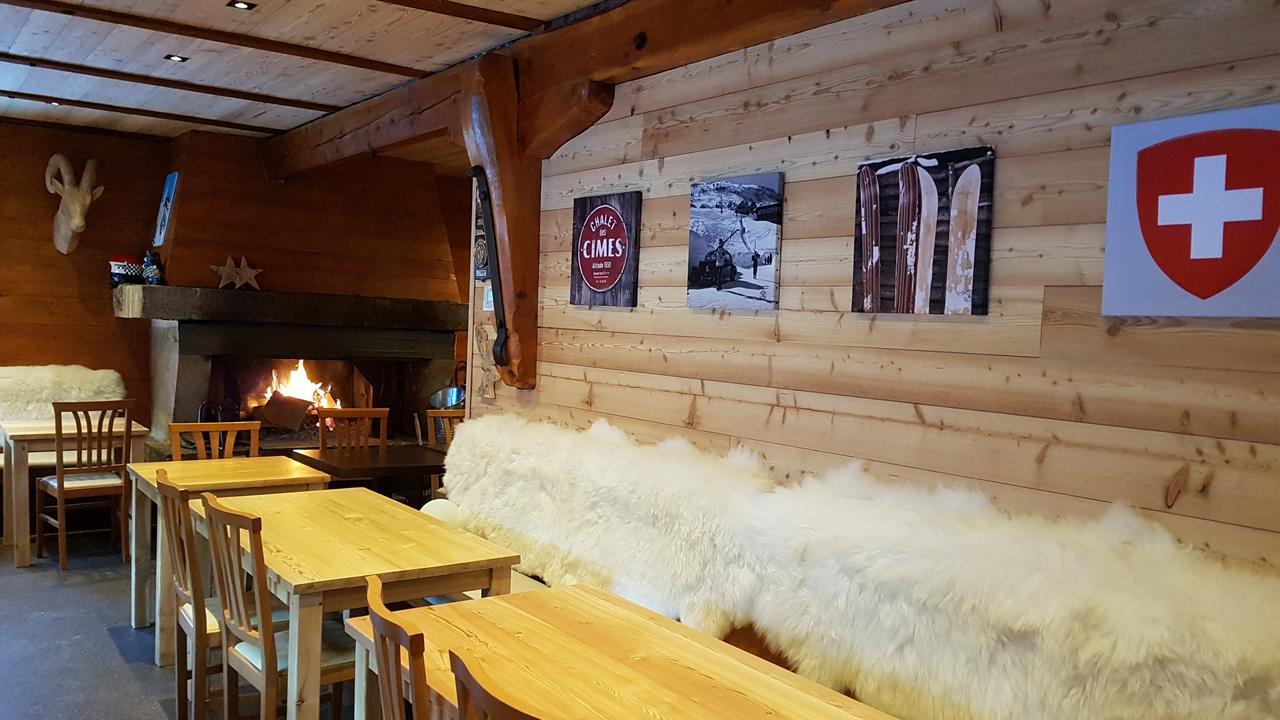 Le Chal'Heureux Hotel Вар Екстериор снимка