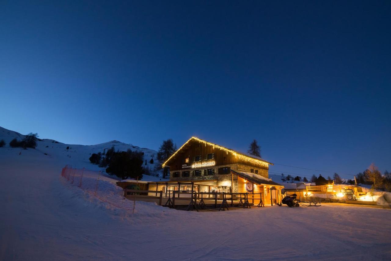 Le Chal'Heureux Hotel Вар Екстериор снимка