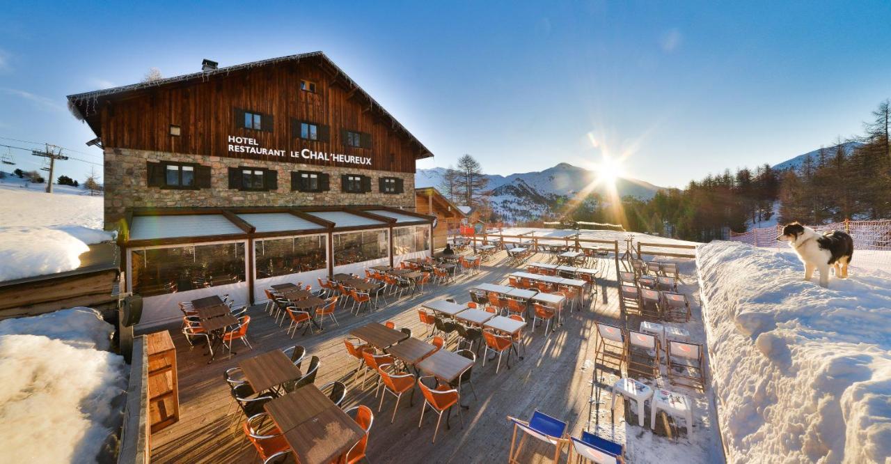 Le Chal'Heureux Hotel Вар Екстериор снимка